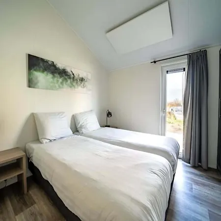 Chalet Modern In A Park, Bordering The Hoge Veluwe National Park *